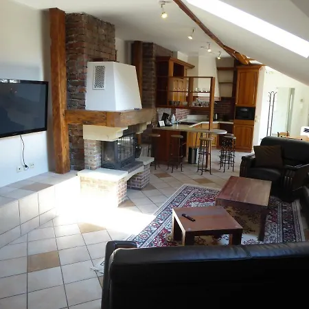 Διαμέρισμα Sunny And Spacious With Terrace *